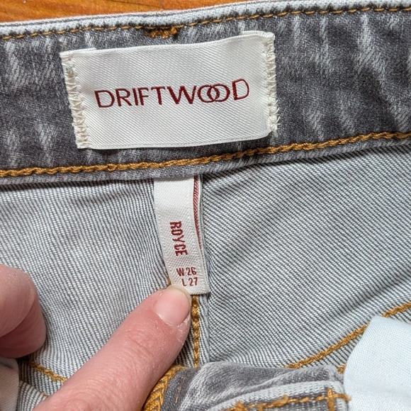 Driftwood Royce Embroidered Jeans Sz 27 Grey Floral Straight Boho Western Cottag - Picture 4 of 4